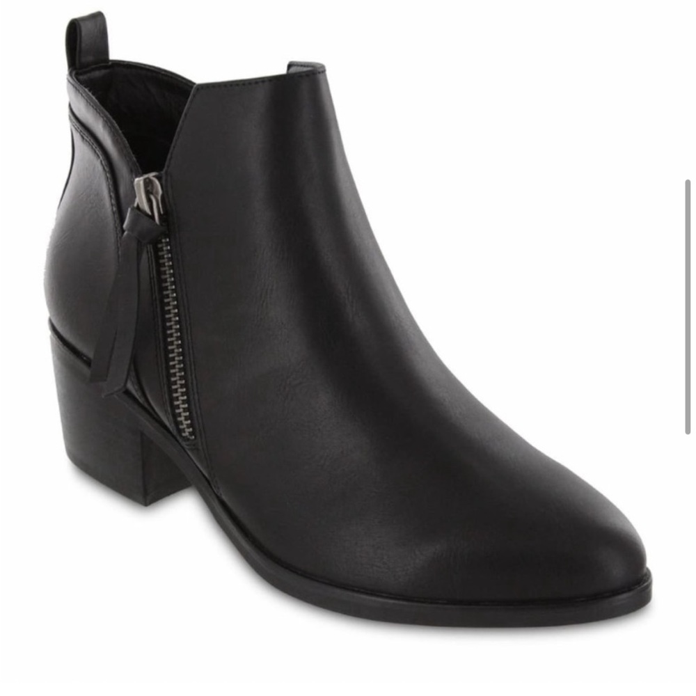 MIA Zipper Booties